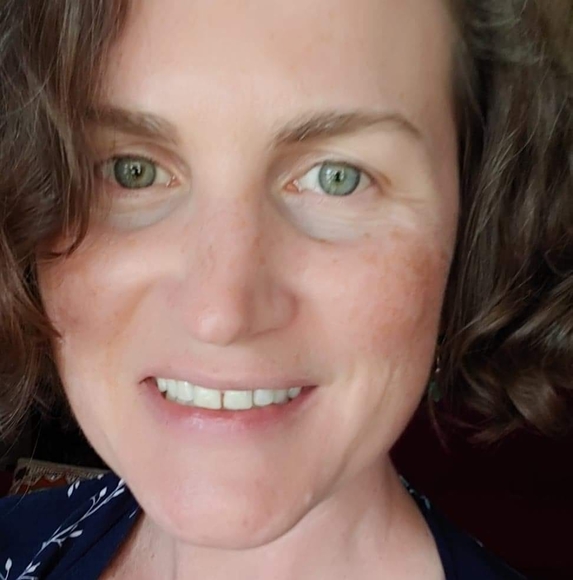 Meet your Posher, Heather - Picture 1 of 1